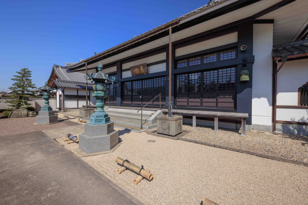 東漸寺【とうぜんじ】 永代供養墓 佛光塔 – 愛知県丹羽郡扶桑町 友峯宗益和尚の開山 永正年間（504年 創建